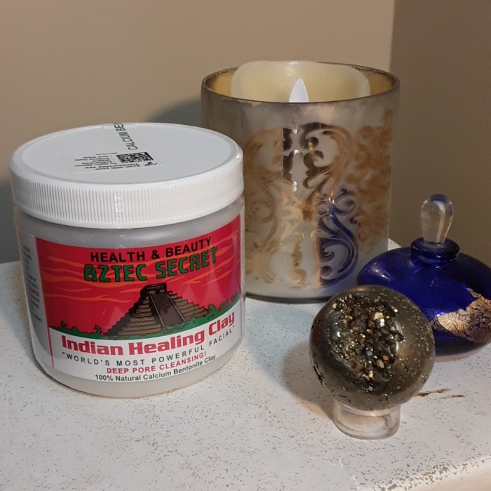 AZTEC SECRET HEALING CLAY NWT